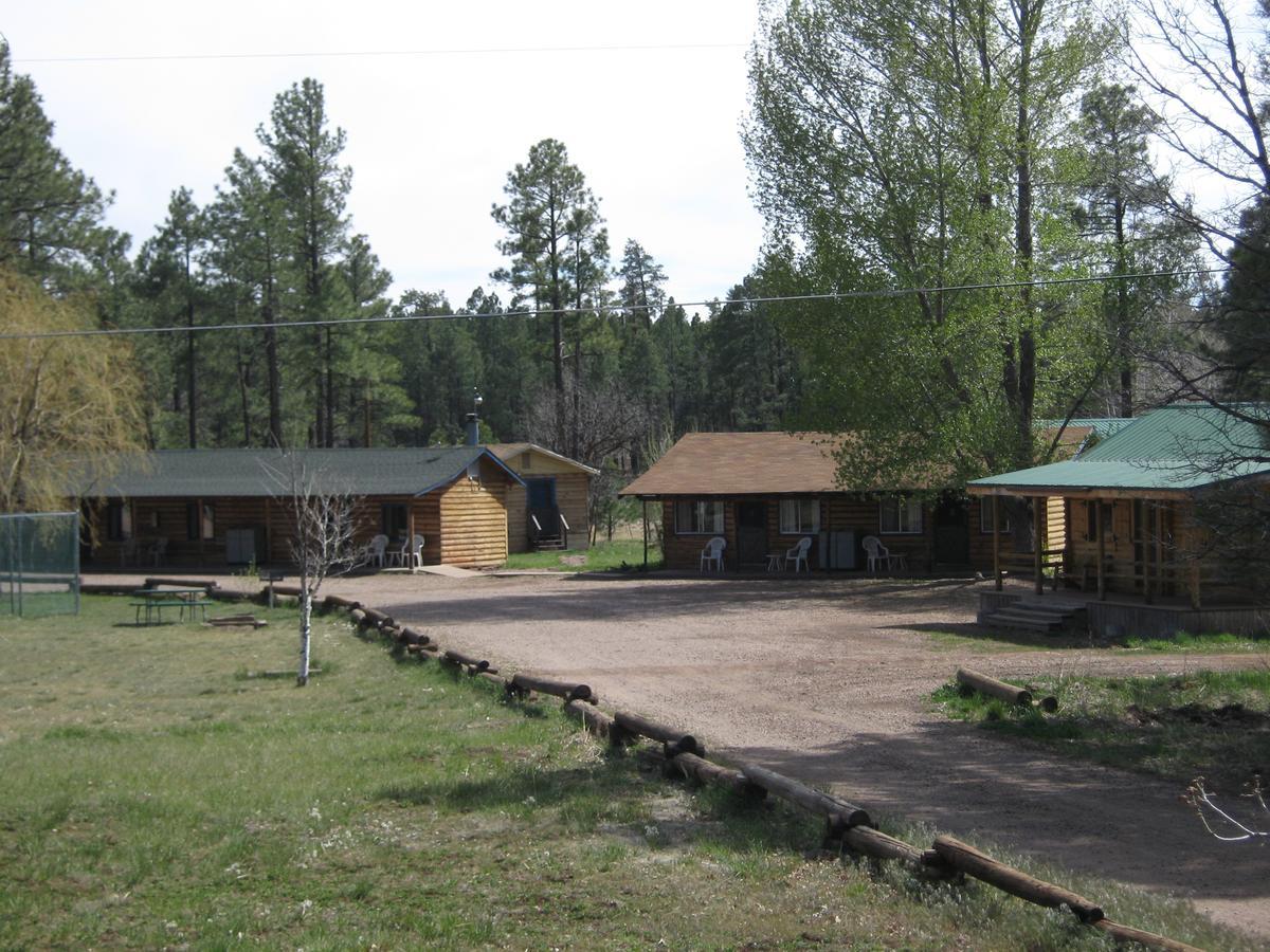 Double B Lodge Pinetop-Lakeside Exterior photo